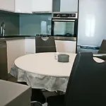 Apartment Mira Ii