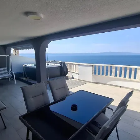 Mira Ii Apartman
