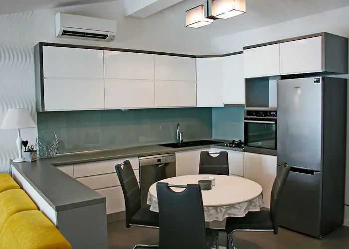 Apartman Mira Ii *